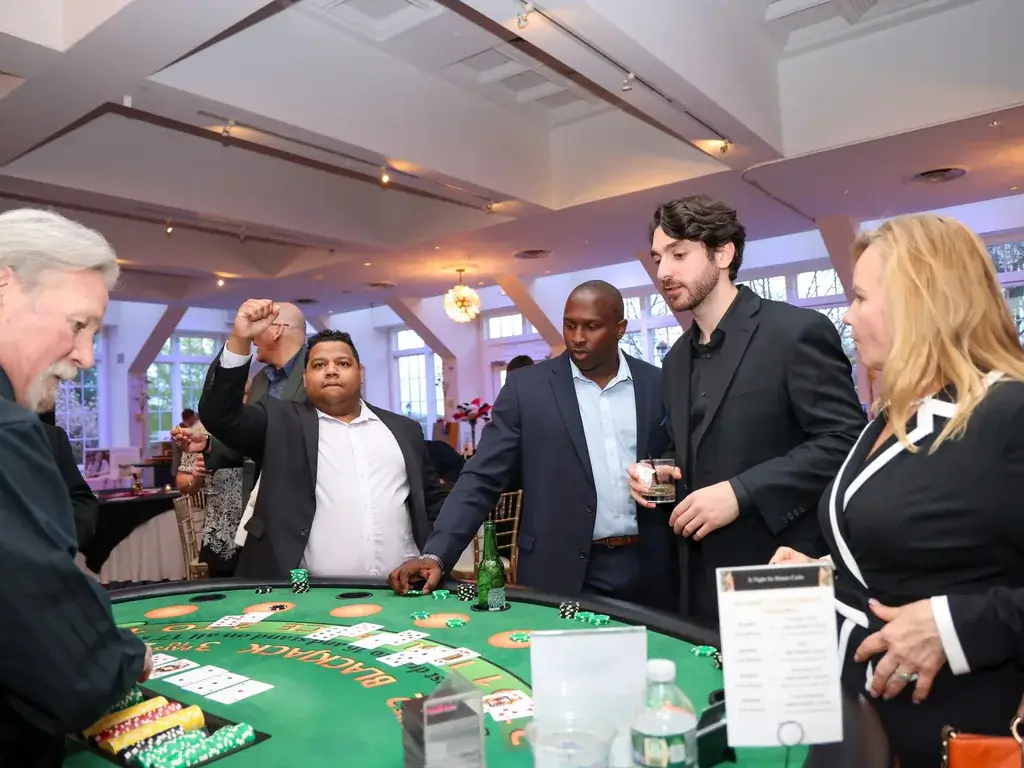 Ice Air Supports “A Night in Monte Carlo” Benefiting UCP of Long Island